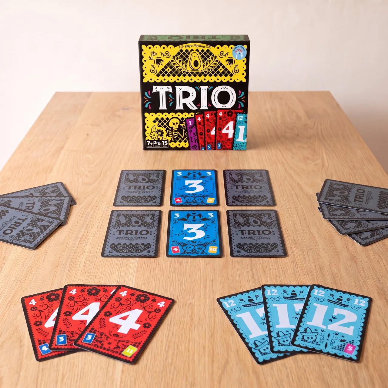 Trio box cover